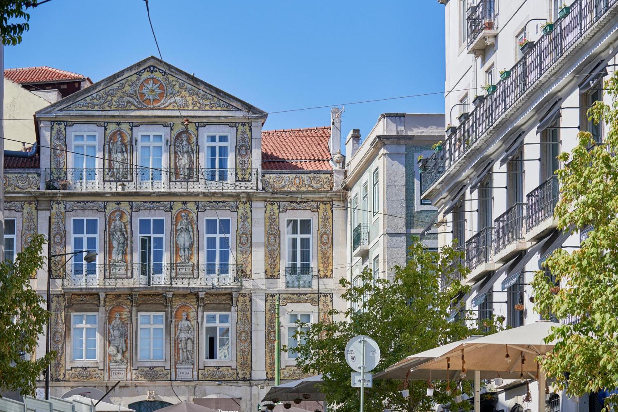 Апартаменты Casa Portuguesa Carmo Лиссабон Экстерьер фото