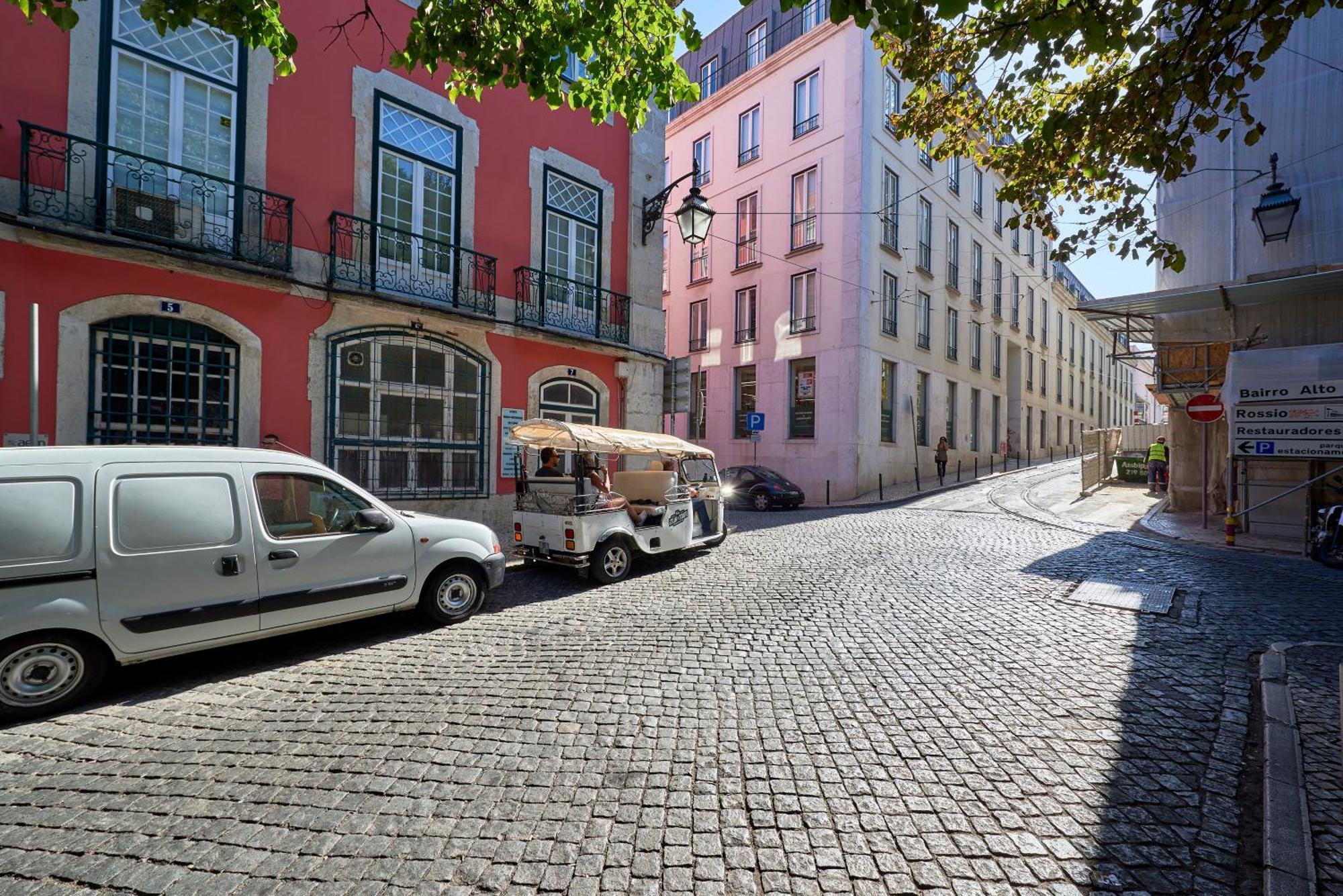 Апартаменты Casa Portuguesa Carmo Лиссабон Экстерьер фото
